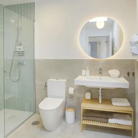 Calm Hotel apartamentowy 3*