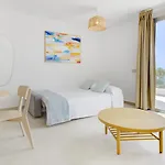 Calm 3* كوستا كالما