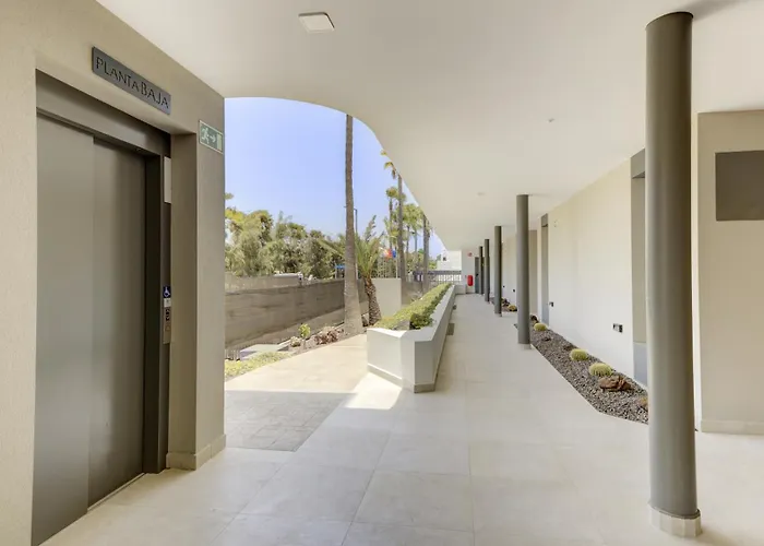 アパートホテル Calm 3*